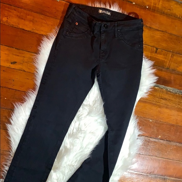 Hudson Skinny Jeans - Picture 4 of 5